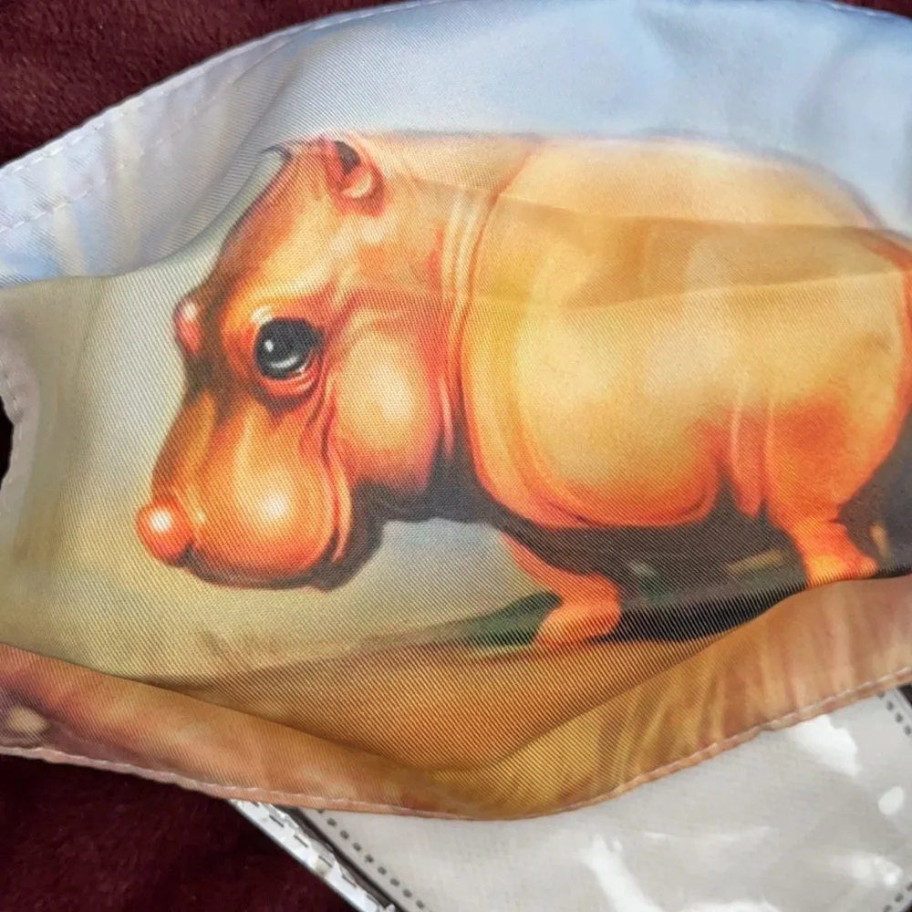 6/$20 New hippo face mask